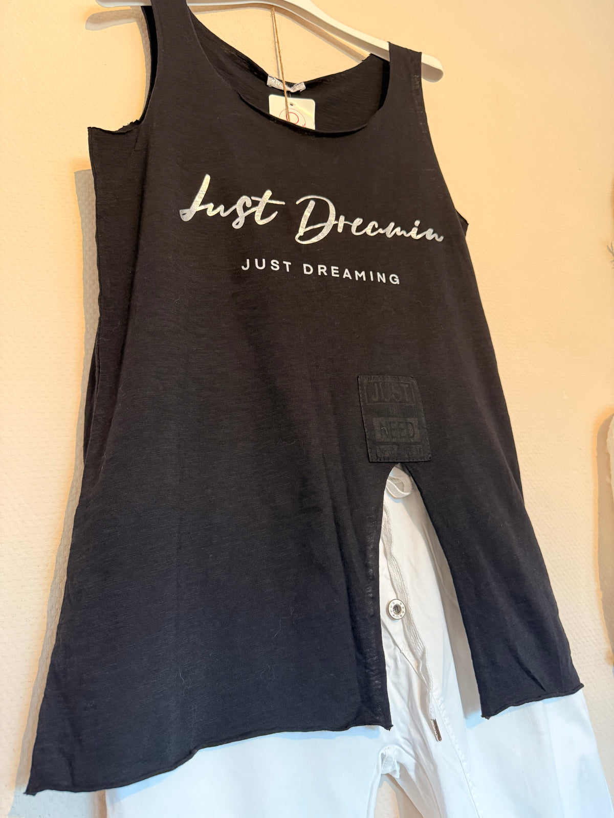 Top „Just Dreaming“ 🖤✨