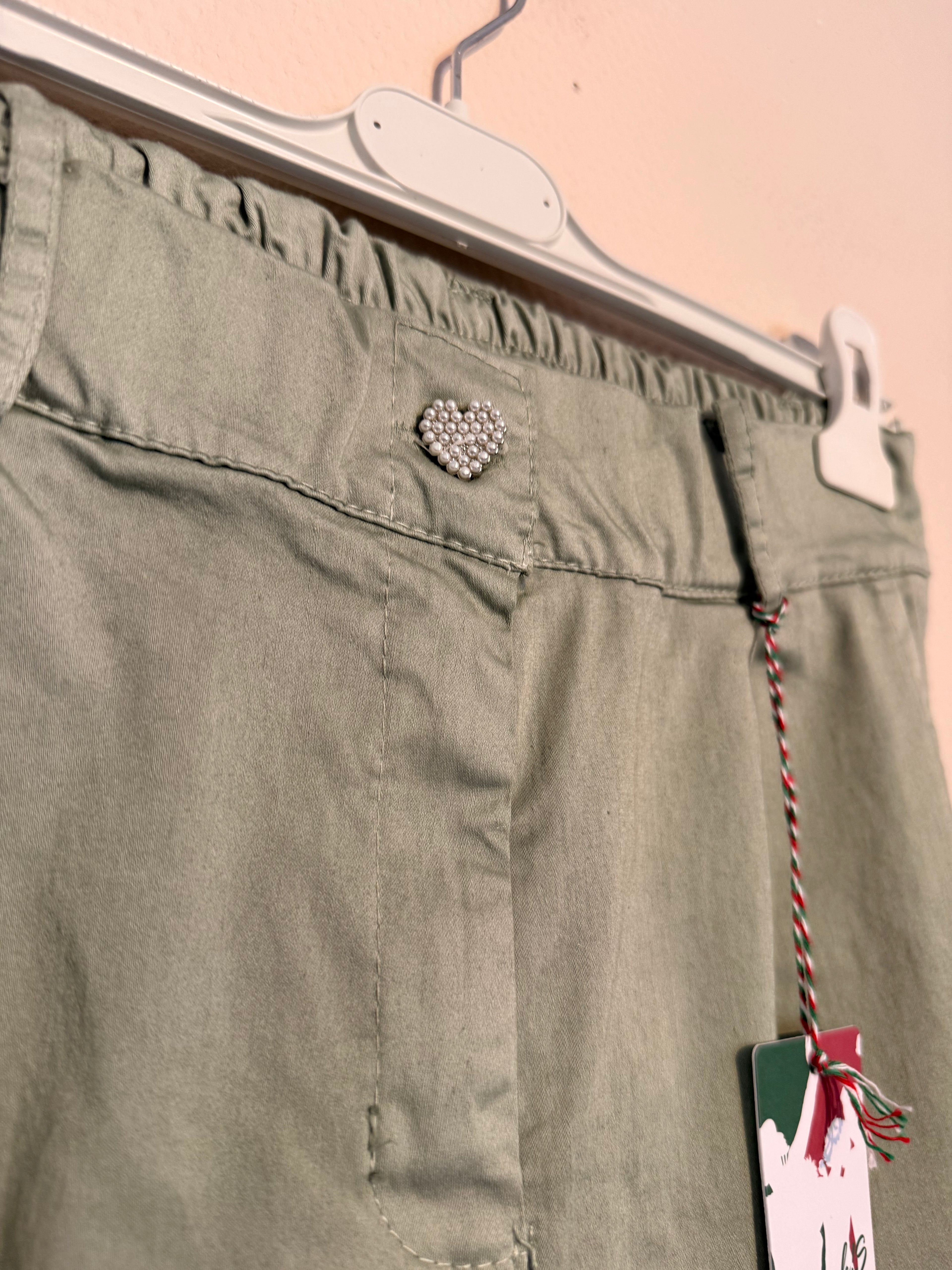 Hose „Lovely Heart“ – Khaki & Grau 🤍