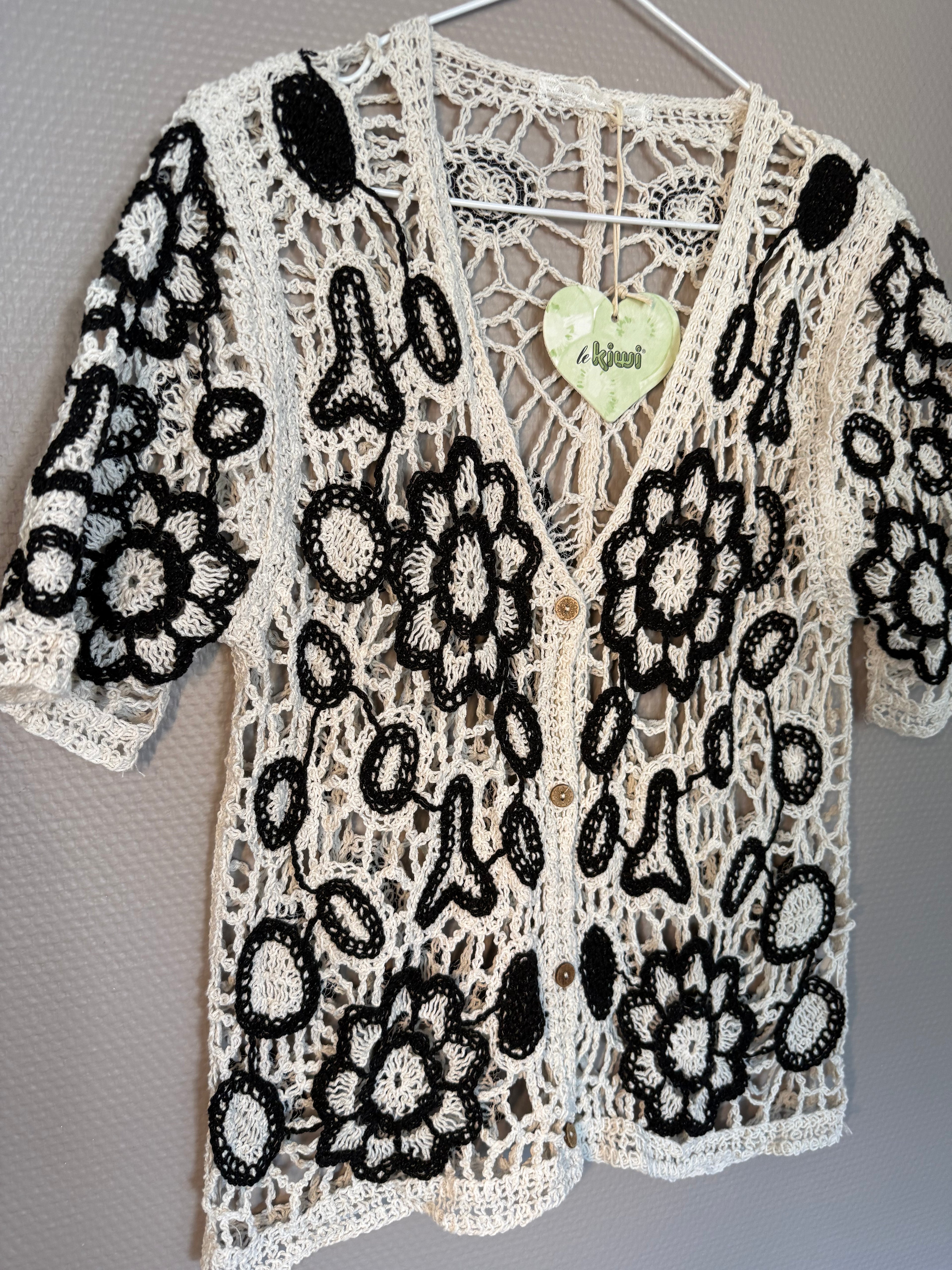 Häkeljacke Milano außergewöhnlich und stilvoll