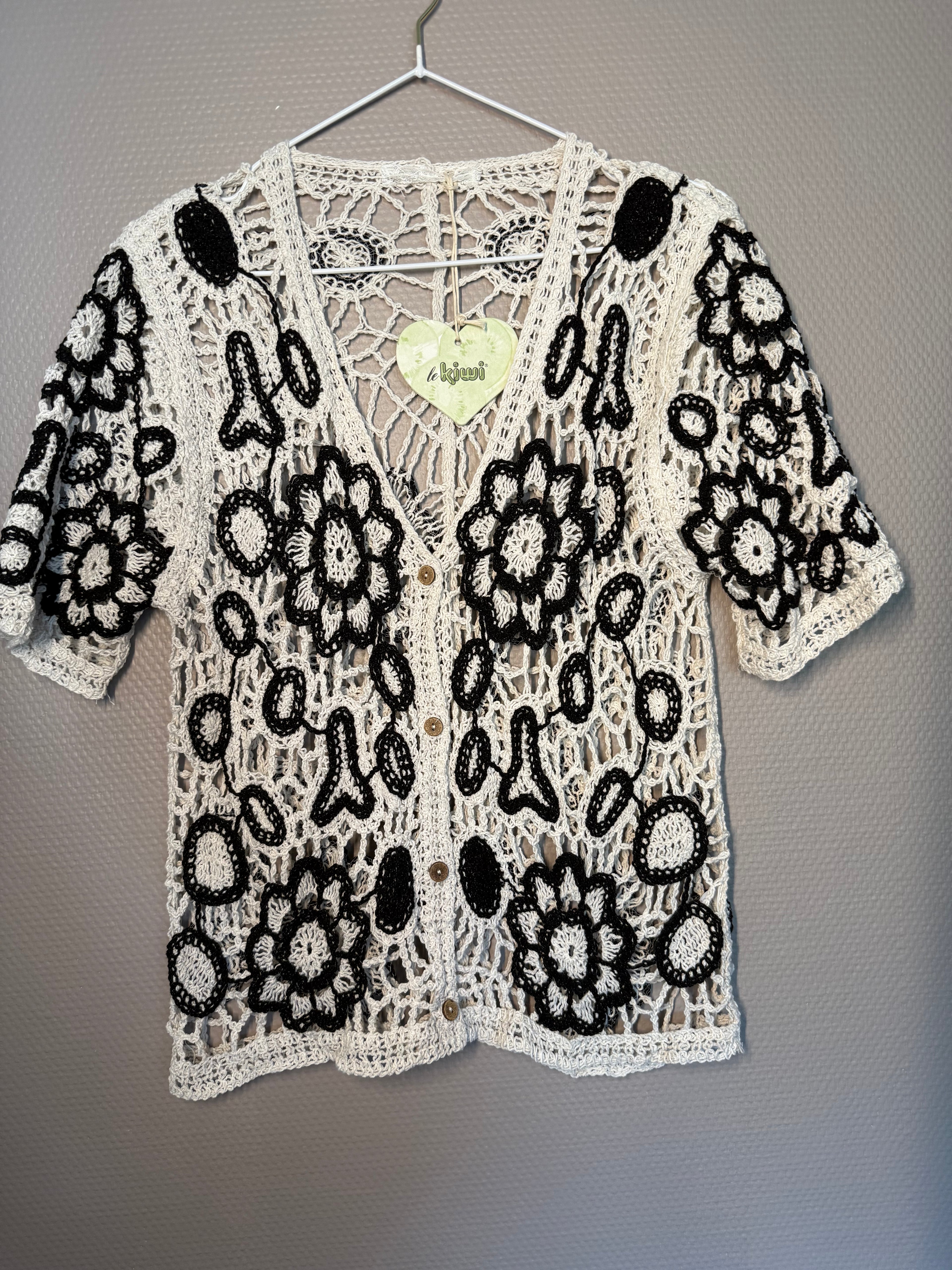 Häkeljacke Milano außergewöhnlich und stilvoll