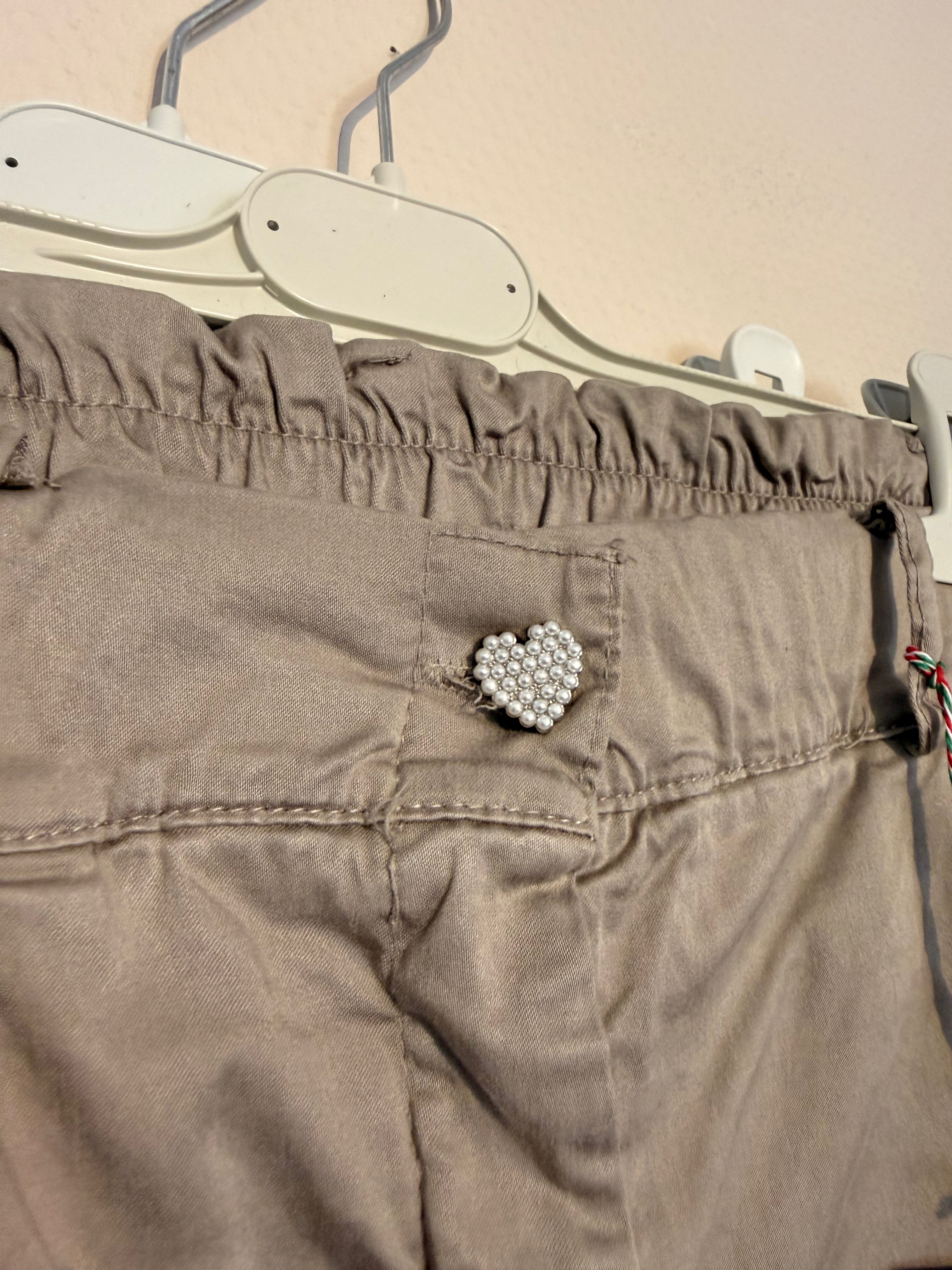 Hose „Lovely Heart“ – Khaki & Grau 🤍