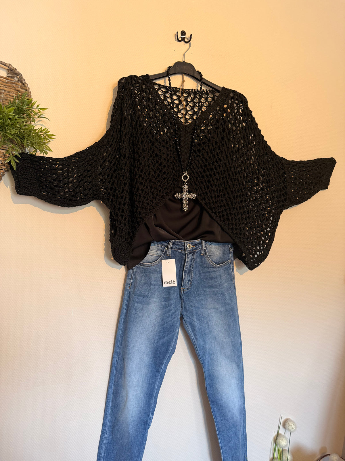 Häkelponcho „Summer Breeze“ 🤍🖤