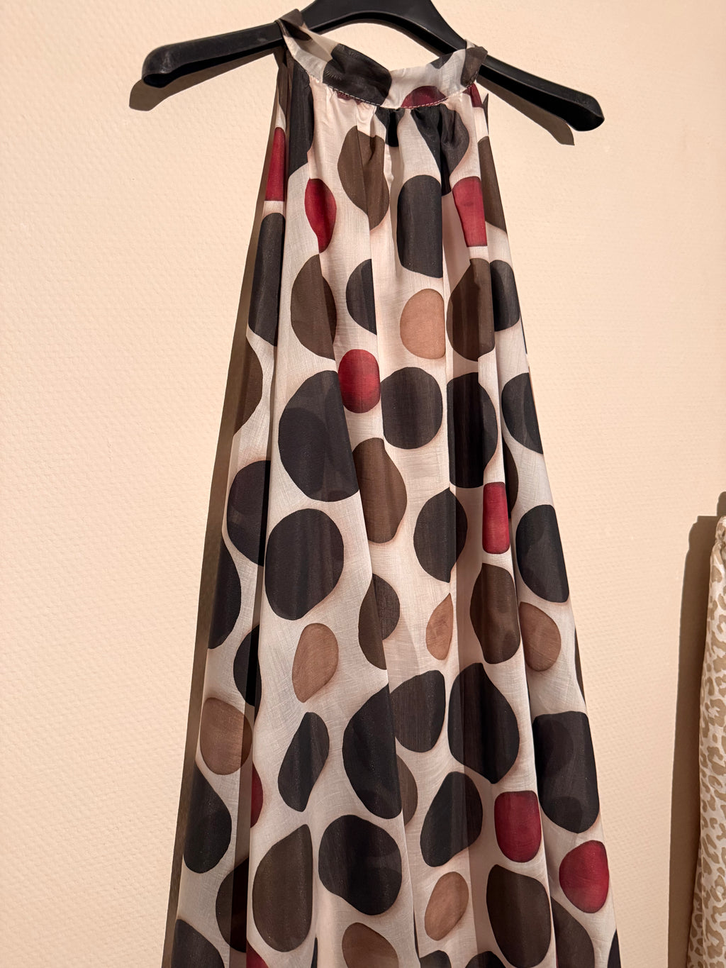 Neckholder-Maxikleid Punkte Beige/Braun